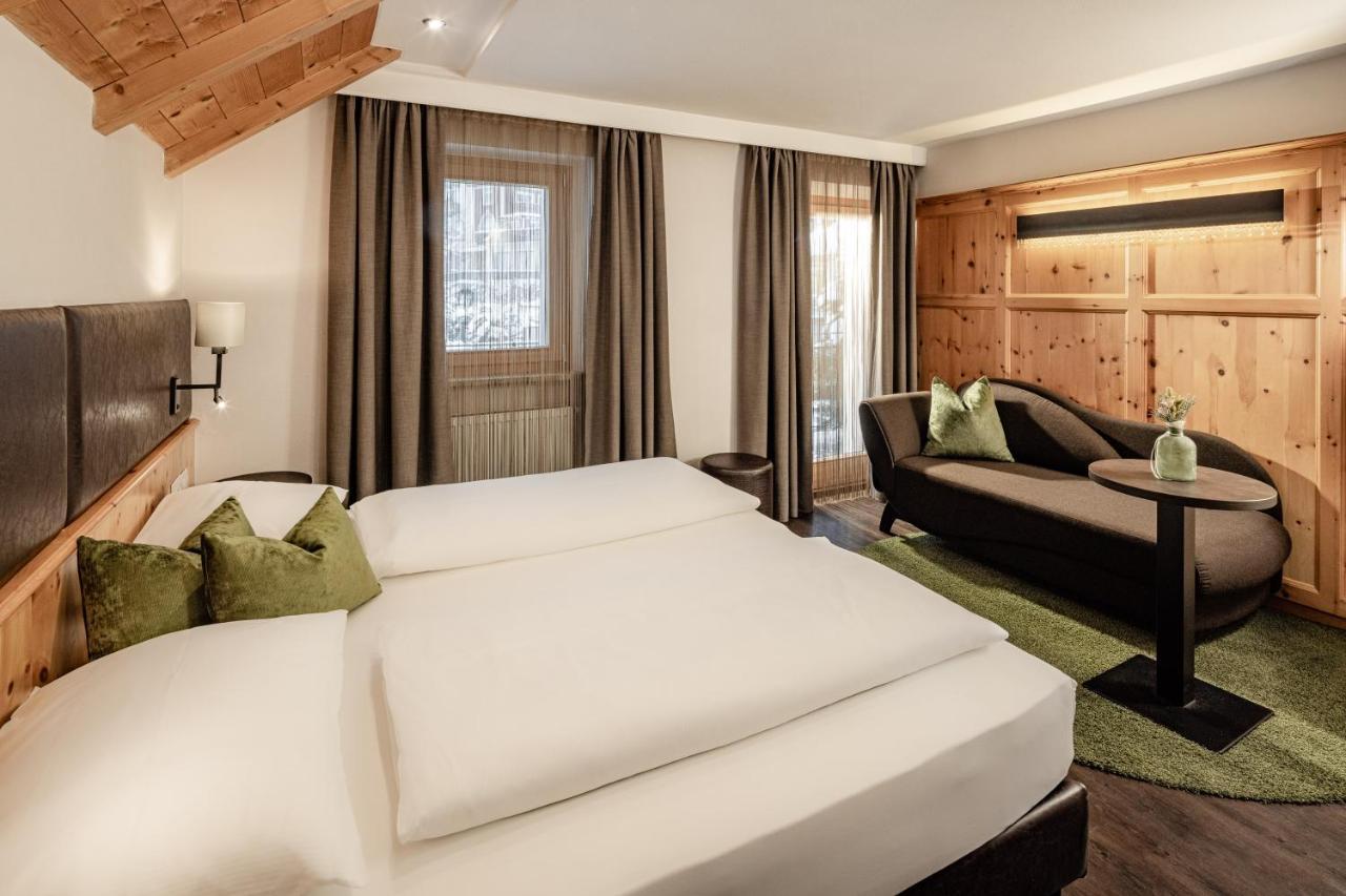 Hotel Boutique&fashion Maciaconi - Gardenahotels 4*