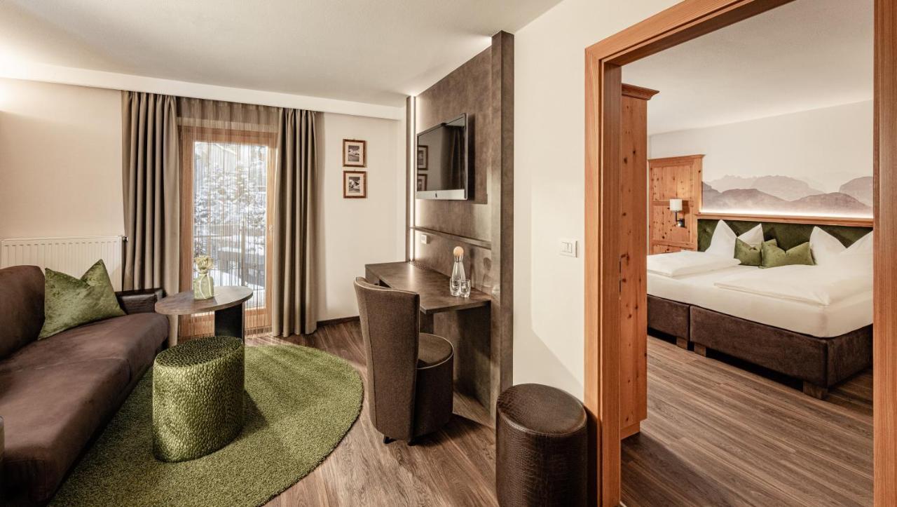 Hotel Boutique&fashion Maciaconi - Gardenahotels 4*