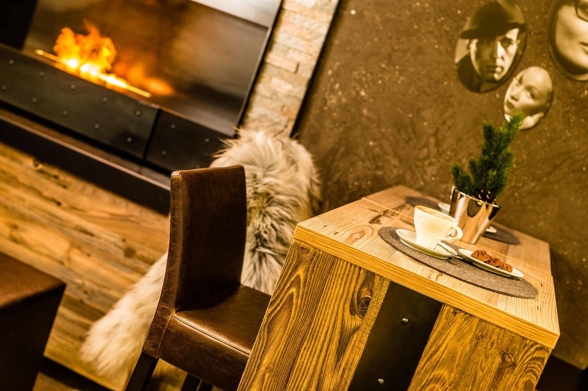 Boutique&fashion Maciaconi - Gardenahotels 4*